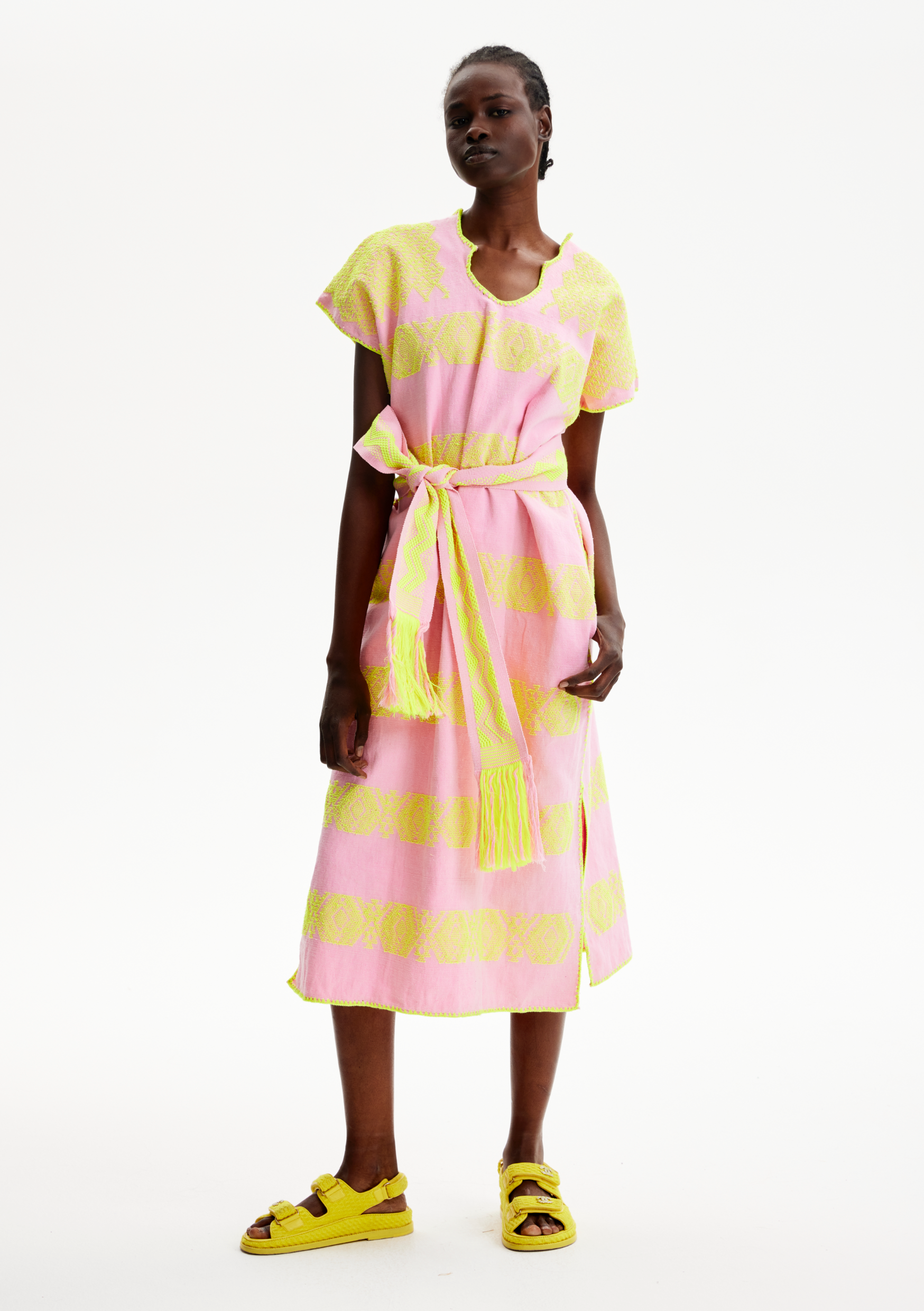 featured-hover